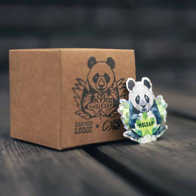 C3yoyodesign & Caribou Lodge Hi5Leaf - Kovové Yoyo - Color: Galaxy