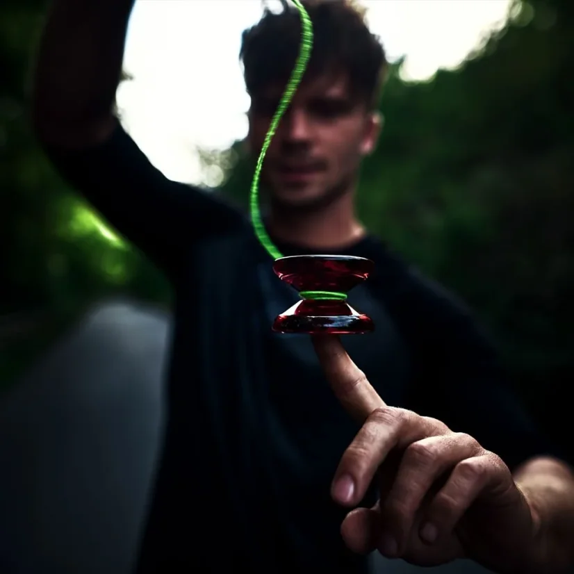 YoYoFactory Arrow - Plastové Yoyo - Barva: Červená - Arrow