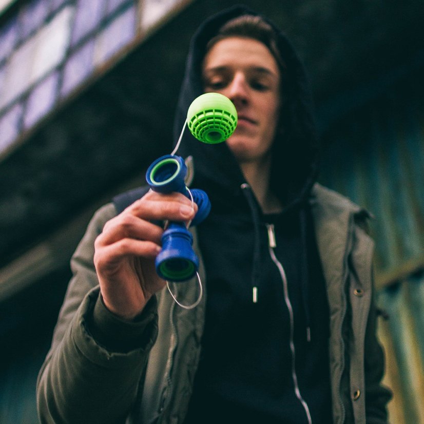 Catchy Air Kendama - Plastic Toy