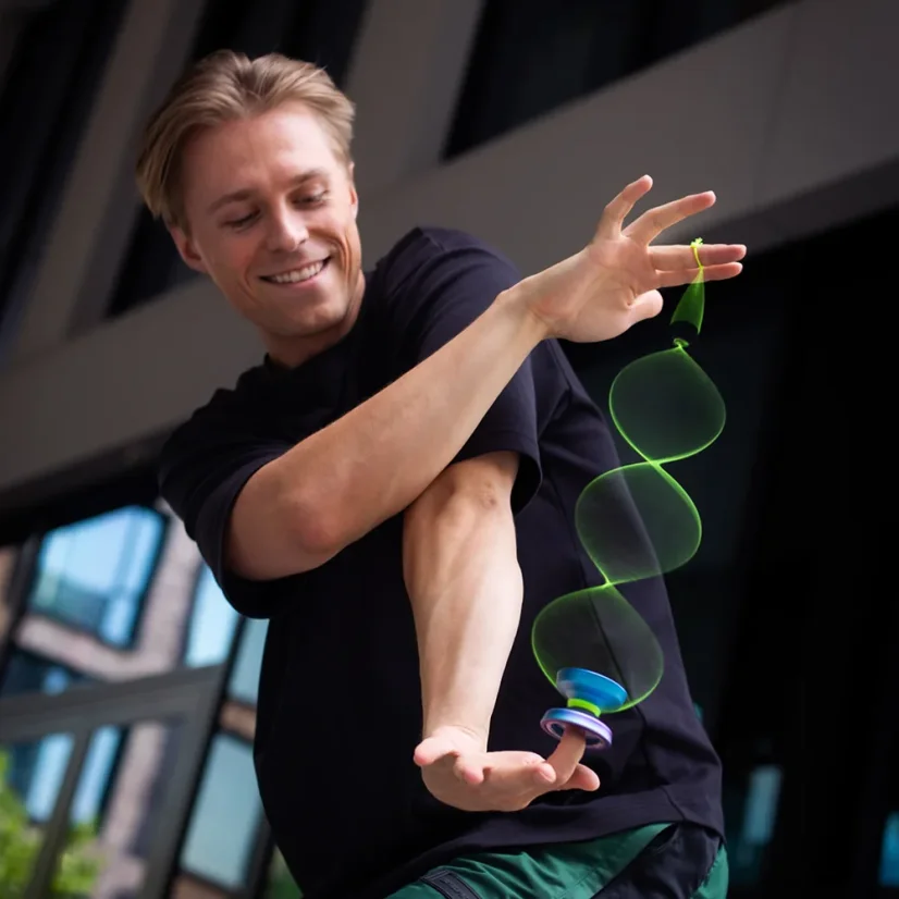 DNA Stringy - Yoyo Provázky s obratlíkem