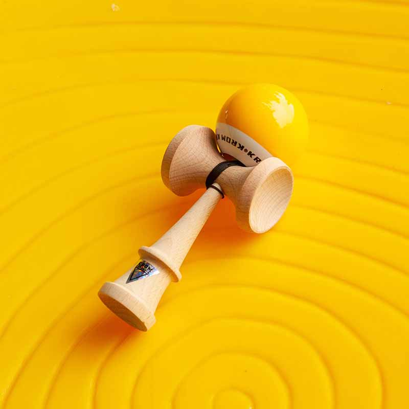 KROM Pop LOL Kendama - Dřevěná hračka