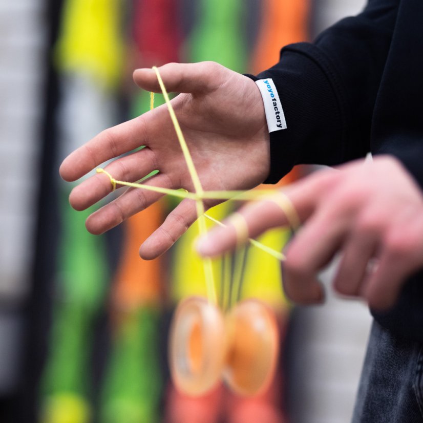 YoYoFactory mikina - Trademark