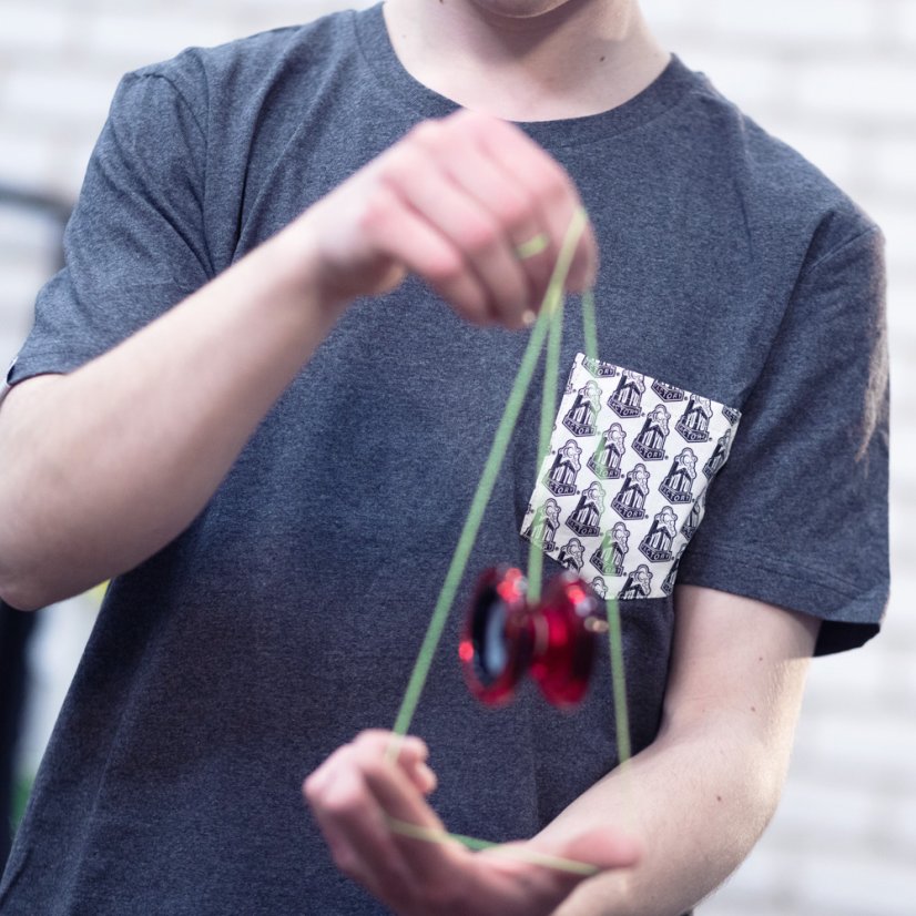 YoYoFactory Triko s Kapsičkou